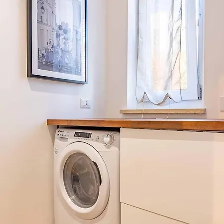 Guest Planet - Stylish Flat Bisceglie M1 ميلان