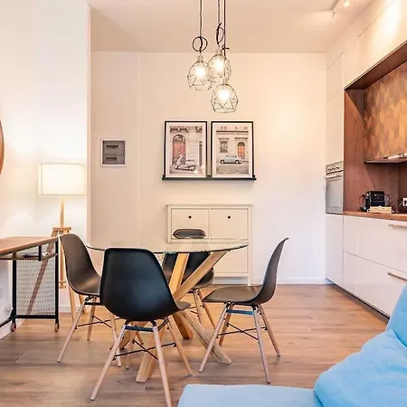 Guest Planet - Stylish Flat Bisceglie M1 شقة *