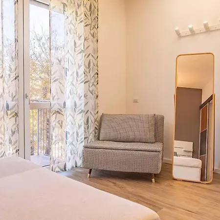 Guest Planet - Stylish Flat Bisceglie M1